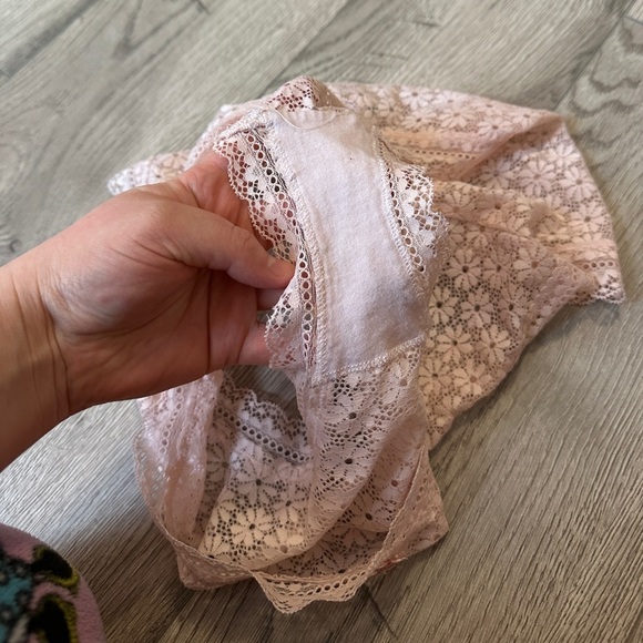 NWOT aerie baby pink mesh floral panty size XL - Picture 3 of 3